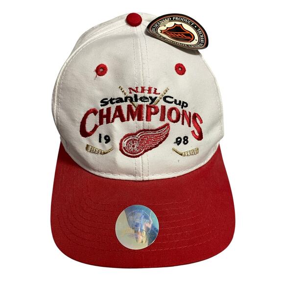 NWT Vtg 1997 Red Wings Stanley Cup Snapback Cap Hat Twins